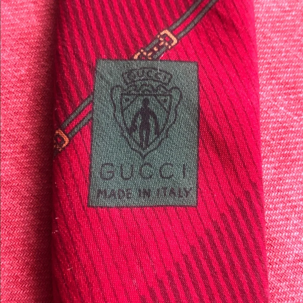 Vtg Gucci bit logo silk tie
